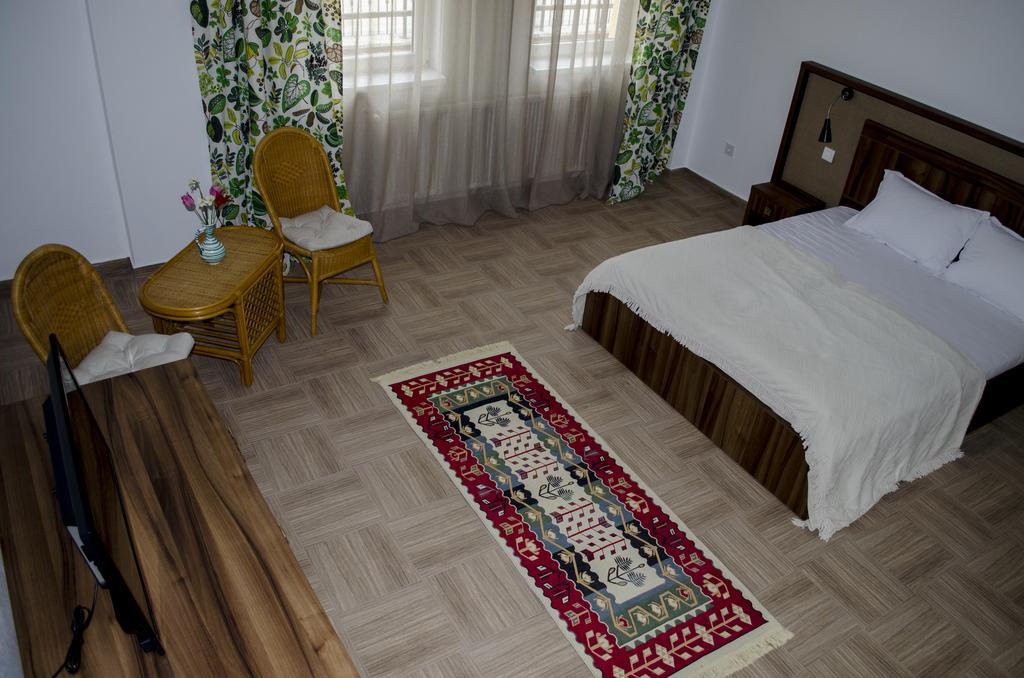 Mai Danube Hotell Ieşelniţa Eksteriør bilde